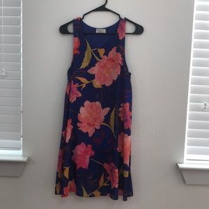 Everly summer dress! Size Medium